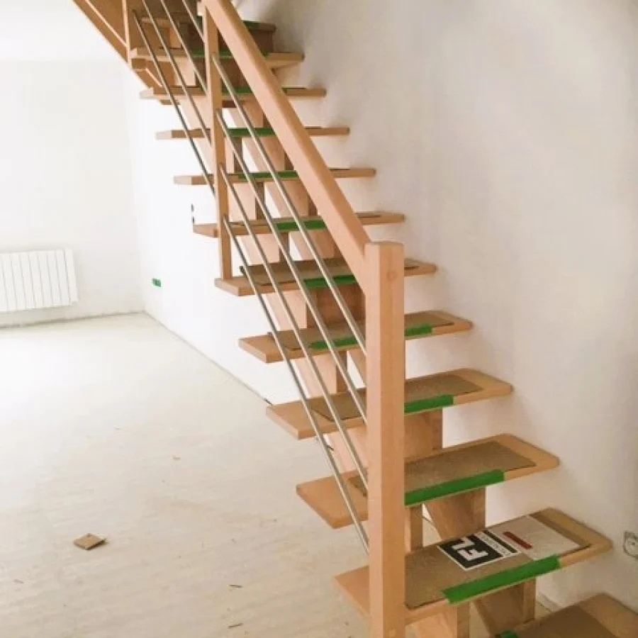 Escaliers en bois - image 1