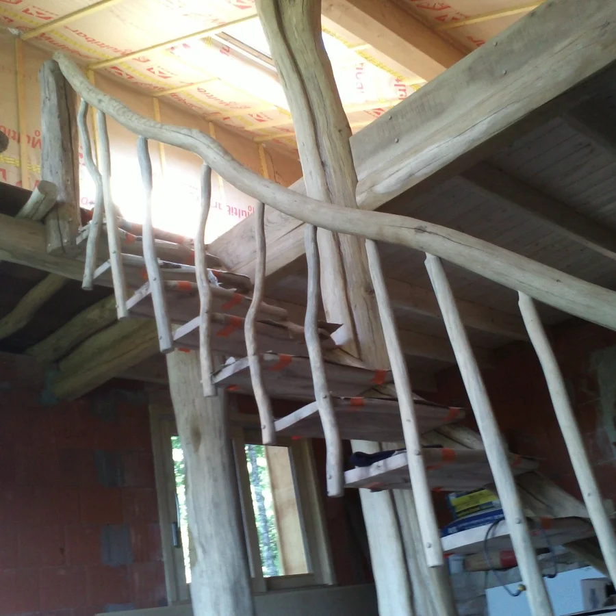 Escaliers en bois - image 1